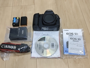 ★☆キヤノン Canon EOS 5D Mark II ボディ デジタル 一眼レフカメラ 【中古美品】☆★