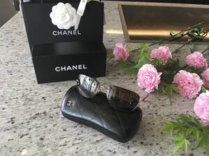 ★正規品★CHANEL★カメリアサングラス★グラデュエーションレンズ★ＹＧフレーム★送料込み