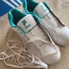 FILA スニーカー 23.5cm