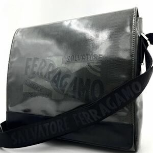 1円/極美品● フェラガモ Salvatore Ferragamo ショルダーバッグ メッセンジャーバッグ ビジネス 斜め掛け ロゴ A4 ブラック レザー メンズ