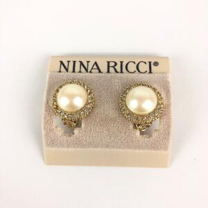 NINA RICCI ニナリッチ イヤリング ゴールド ホワイト ブランド