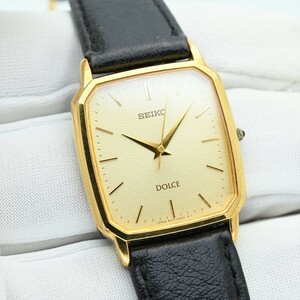 2.SEIKO/DOLCE●1997年製造 8J41-5000 クオーツ 電池交換済 メンズ腕時計 ビンテージ 中古 角型 セイコー ドルチェ 金色/ゴールド色