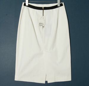 新品タグ付き 価格5万円●Les Copains BLACK スカート XL相当