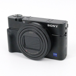 【中古】SONY製 デジタルスチルカメラ サイバーショット ブラック DSC-RX100M6 2010万画素 [管理:1050015545]