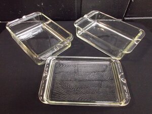 ｍ3580 美品　パイレックス　イワキガラス　ふた付きグラタン皿　二段重ね　フタに柄付き　ガラスウェア　PYREX IWAKI GLASS UNDERLIC 721C