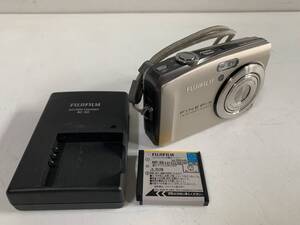 ⑤u846◆FUJIFILM 富士フィルム◆デジカメ デジタルカメラ FinePix F60fd シルバー コンパクトデジタルカメラ 通電のみ確認済み