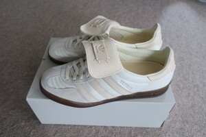 ADIDAS　アディダス　GAZELLE INDOOR　IG1896　US８・５