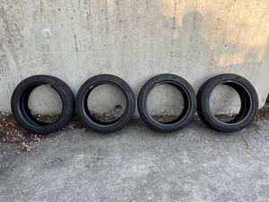 中古１８インチスタッドレスタイヤ　ブリヂストン VRX ３　２２５/４５Ｒ１８　中古 4本セット　２００クラウン　２１０クラウン