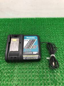 【中古品】★makita(マキタ) 7.2v-18v用急速充電器 DC18RC　　　　IT64VPANGP3O