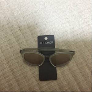 トップショップTOPSHOP サングラス ミラーレンズ モスグリーン