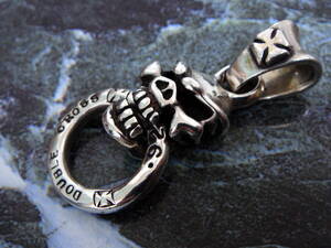 トラヴィスワーカーTRAVIS WALKER　BITING SPEED SKULL PENDANT WITH DOUBLE CROSS RING 定価80,300円（税込）