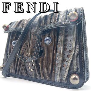 極美品 入手困難【圧倒的存在感】FENDI flap bag ショルダー バッグ フェンディ フラップ 異素材 切り替え レザー ベロア