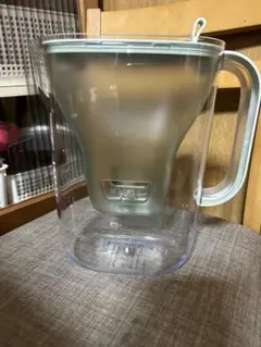 BRITA ポット型浄水器 透明・緑