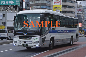 D-21【バス写真】L版４枚　JRバス関東　セレガ　スワローエクスプレス