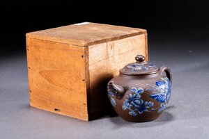 【華】某有名収集家買取品 清時代物 中国伝来 朱泥紫砂 染付き茶壷 急須 共箱 当時物保証 古美術 骨董品 A240100116-PV