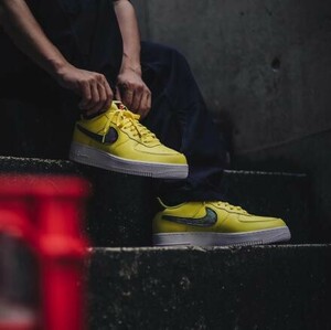 F26【特価/Used/入手困難】NIKE AIR FORCE 1 07 LV8 3 YELLOW PULSE/BLACK-W/Jordan sb force atmos AIRMAX dunk acg supreme 2 4 95 97 90