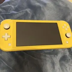 専用出品　Nintendo Switch Lite イエロー