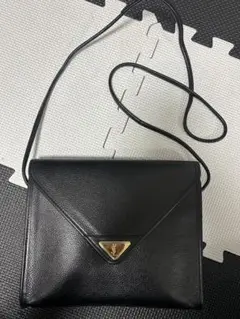 極美品　イヴサンローラン YSL ロゴ 金具 レザー 本革 ショルダーバッグ