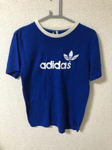 アディダスTシャツ