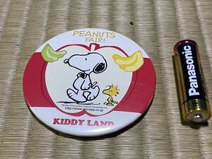 ①非売品　KIDDY LAND キディランド　スヌーピー 缶バッジ