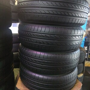 フィット等コンパクトカー用中古タイヤ4本セット！185/60R15 84H センター部位残溝5mm位有りますね はき潰し取り敢えずお探しの方へ！