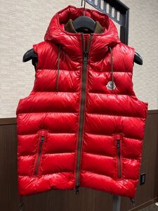 MONCLER BARTHLOME（バルトロメ）T2赤ダウンベスト美品 