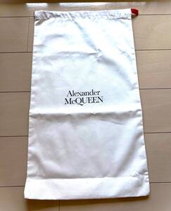 新品同様★ALEXANDER MCQUEEN 巾着　大き目バッグ　ホワイト　アレキサンダーマックイーン ★