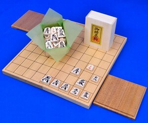 将棋セット　新桂6号折将棋盤セット(木製将棋駒優良押し駒・駒台)【囲碁将棋専門店の将碁屋】