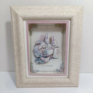 The Tale of Peter Rabbit ピーターラビット シャドーボックス 壁掛け 額装品 21cm×17cm [ 飾額 インテリア ビンテージ]