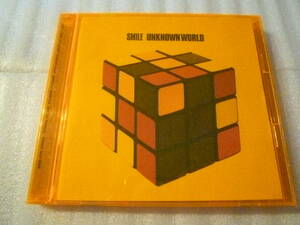 初回限定カラーケース仕様 ◆ SMILE / UNKNOWN WORLD ◆ スマイル / アンノウン・ワールド