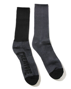 Creature Skateboards (クリーチャー) ソックス 靴下 Fifty Fifty Crew Socks Grey/Black スケボー SKATE SK8 スケートボード