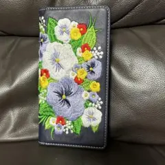 ✨ AQUOS sense 4plus スマホケースパンジー刺繍ネイビー