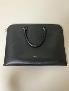 FURLA フルラ ビジネスバッグ（美品）