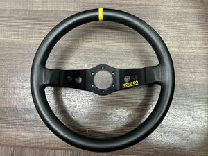 スパルコハンドル　35パイ　90ミリディープコーン　中古美品　sparco ステアリング　 プジョー　ラリー　MOMO モモ レザー