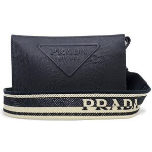 （新品・未使用品）プラダ PRADA 三角プレート ショルダー クロスボディバッグ 斜め掛け SAFFIANO CUIR レザー ネロ 黒 ブラック 2VH151