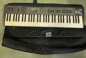 キーボード X5D KORG コルグ シンセサイザー Vintage Syntheiszer 音響機器 電子ピアノ ソフトケース付き 音楽 当時物 現状品 u3979