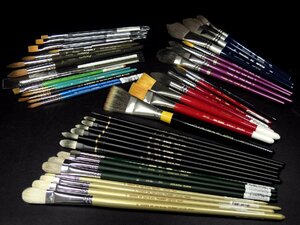 未使用・ほぼ未使用など 画筆 色々まとめて沢山 44本 平筆 絵筆 彩色 油彩 水彩 画材道具 473