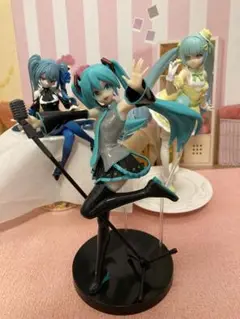 初音ミク　フィギュア　セット　青薔薇　マカロン　ルミナスタ