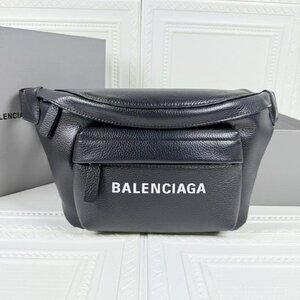 1 円 美 品 Balenciaga バレンシアガ ウエストポーチ ブラック ベルトの長さは調節可能です グレインレザー