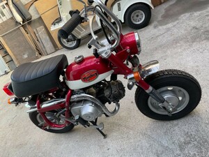 ホンダ モンキーZ50A　綺麗です。