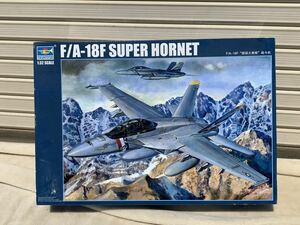 B10【未組立】 TRUMPETER トランペッター 1/32　 F/A-18F　 SUPER HORNET　スーパーホーネット　プラモデル 