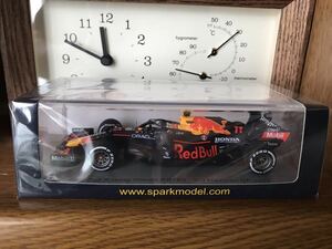 送料無料 スパーク 1/ 43 Red Bull Racing Honda RB16B No.11 Red Bull Racing 3rd Mexican GP With No.3 Board