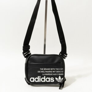 adidas ショルダーバッグ アディダス ブラック 黒 プリント ミニ サブバッグ カジュアル スポーティ ロゴ ファスナー開閉 bag ユニセックス