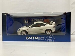 AUTOart 1/18 Honda INTEGRA TYPE　R　RH　DRIVE　インテグラ　タイプR ホワイト RHドライブ 73241　中古【H23】