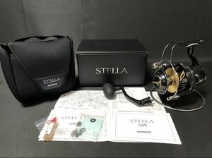 1^03 美品(新古品) シマノ(SHIMANO)19 ステラ(STELLA) SW10000PG リール 収納袋、説明書、箱等付属