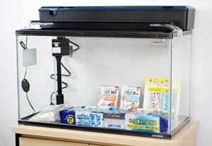 送料無料　コトブキ　６０cmガラス水槽　観賞魚飼育５点セット・ＬＥＤライト仕様　北海道・沖縄・離島、別途送料