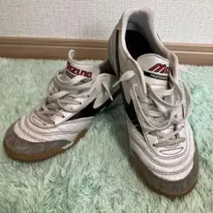 ★Mizuno Morelia　ミズノモレリアイン室内 ホワイト　26.5★