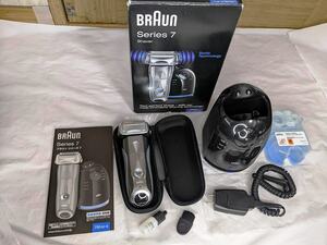 未使用品　BRAUN ブラウン Series7 タイプ750CC_5 電気シェーバー　髭剃り 洗浄機、替刃は互換品