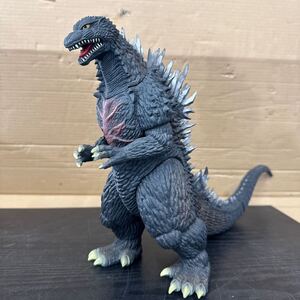 UTZ-222 ゴジラ　2004 ソフビ　高さ約28cm 横約50cm（尻尾含め）GODZILLA BANDAI フィギュア　げあ