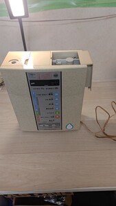 TREVI FW-700 アルカリイオン整水器 連続式電解水生成器 現状品 アルカリイオン整水器